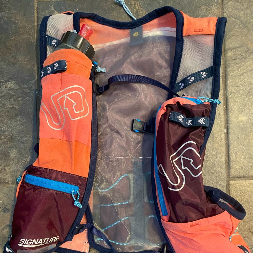 Ultimate Direction Adventure Vesta (XS/S)